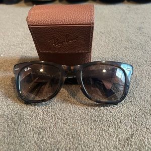 Foldable wafer raybans REAL